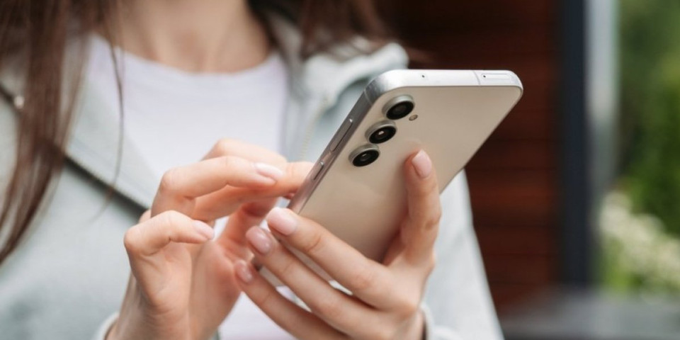 Android korisnici besni: Preko 4.000 ljudi traži hitan povratak ovih funkcija