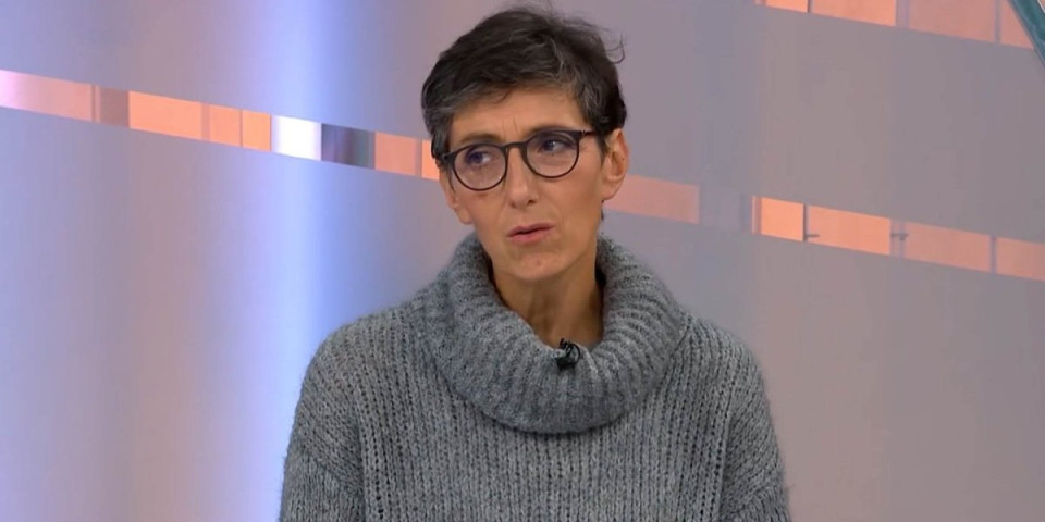 Evo ko je udarna hrvatska pesnica N1: Maja Sever oduševljena ustaškim dobrovoljcima koji su ubijali Srbe (VIDEO)