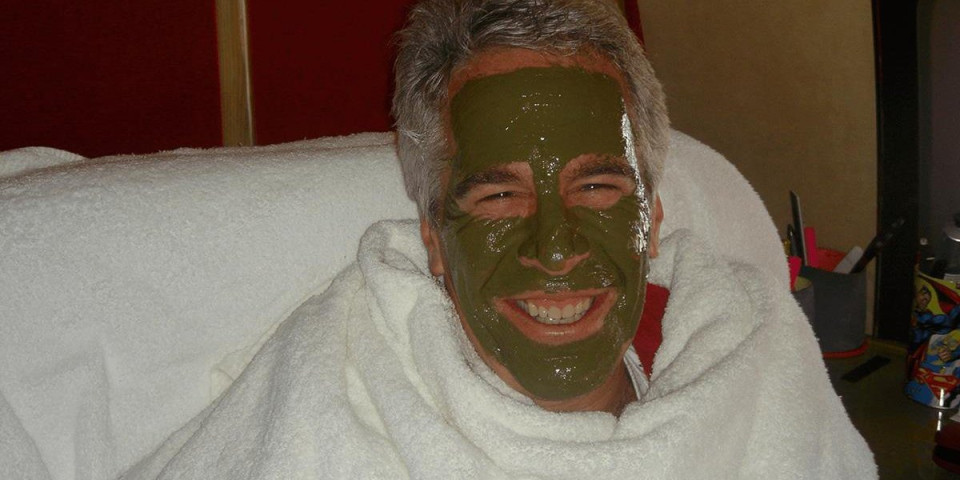 Epstinu nudili devojku iz Srbije, jedan detalj presudio? Odbio je kad je video nešto na prstu!