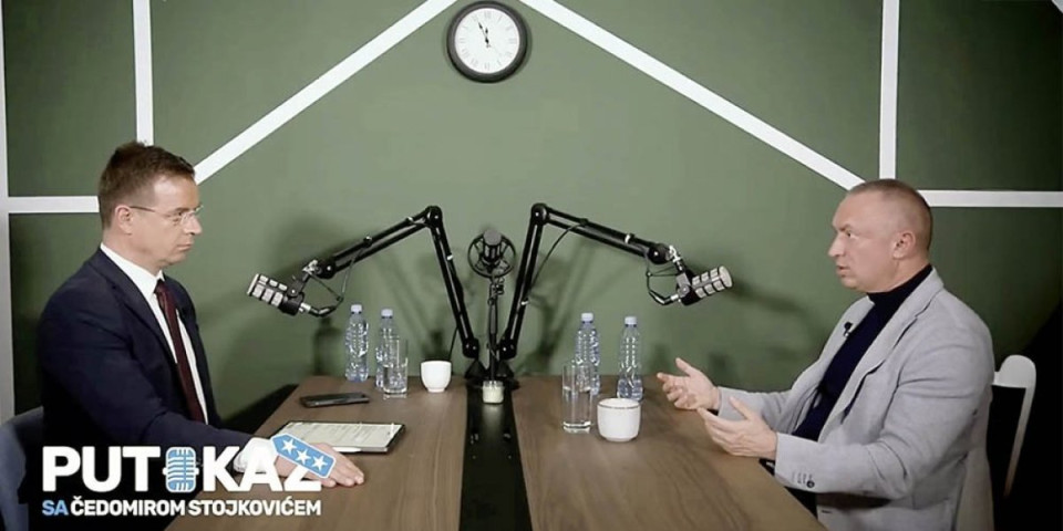 Sramota: Blokaderi brutalno izvređali Vučića - Prete i ubistvima (VIDEO)