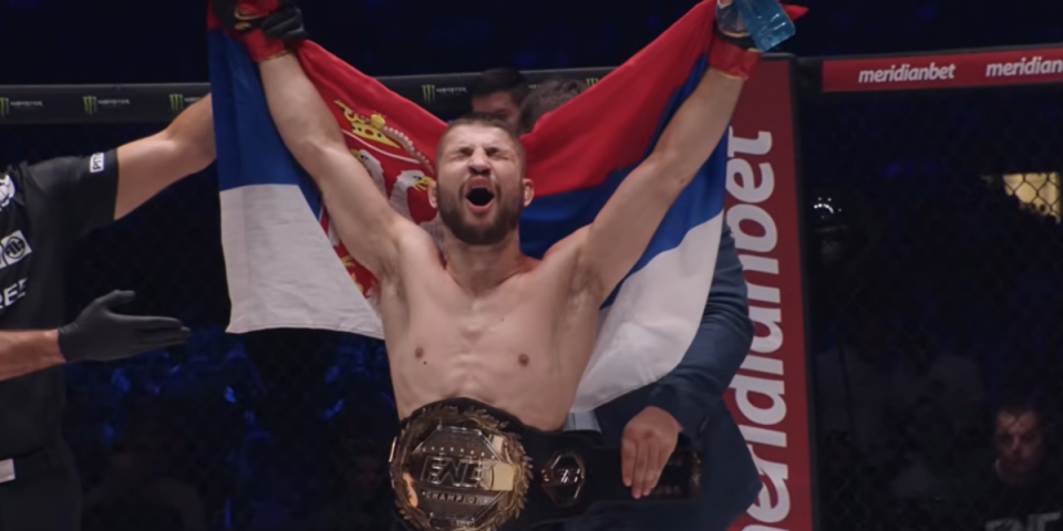 Vreme je da pričamo o čudu iz Lapova! Zdravković odbranio pojas, šta je sledeće?