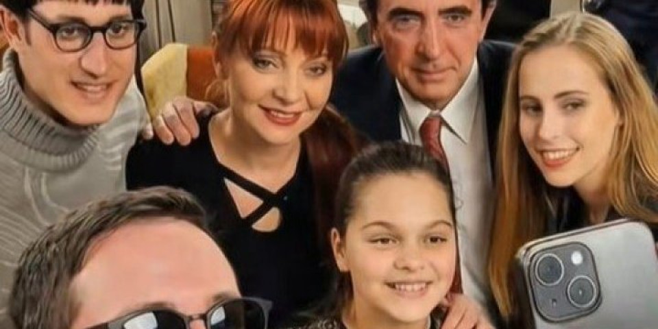 "Koliko vreme brzo prođe": Novi snimak veštačke inteligencije rasplakao fanove domaćih fimova i serija