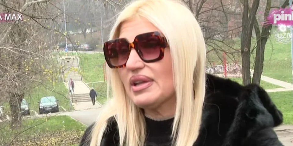 Lapsus godine: Jovana Tipšin Sokrata proglasila Srbinom, prosula se za sve pare