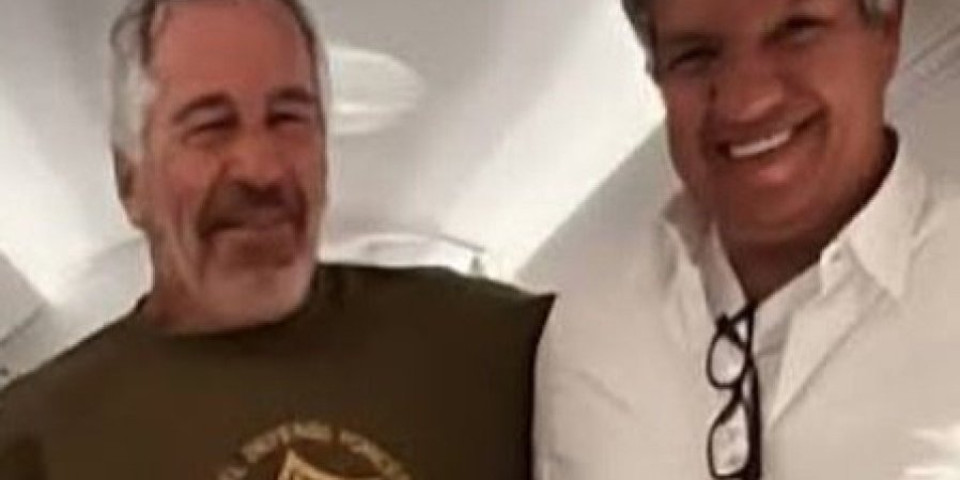 Skandal! Pedofil Epstin nosio duks vojske jedne od najvećih sila - Sve nas zanima samo jedno (FOTO)