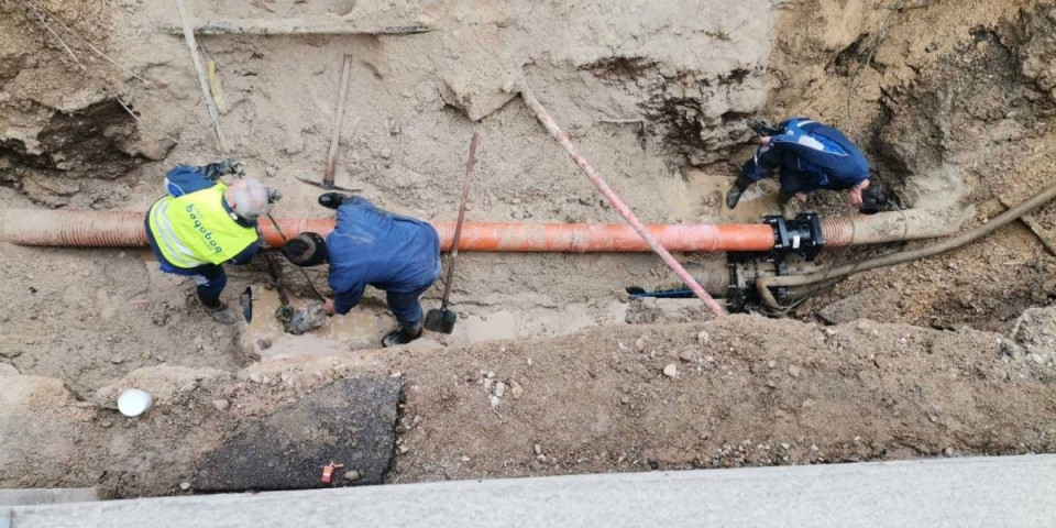 Deo Užica bez vode: Pukla cev opet na istom mestu