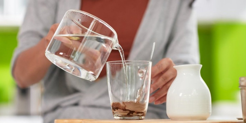 Srce će vam raditi kao sat: Popijte ovu mešavinu na prazan stomak i zaboravite na visok pritisak