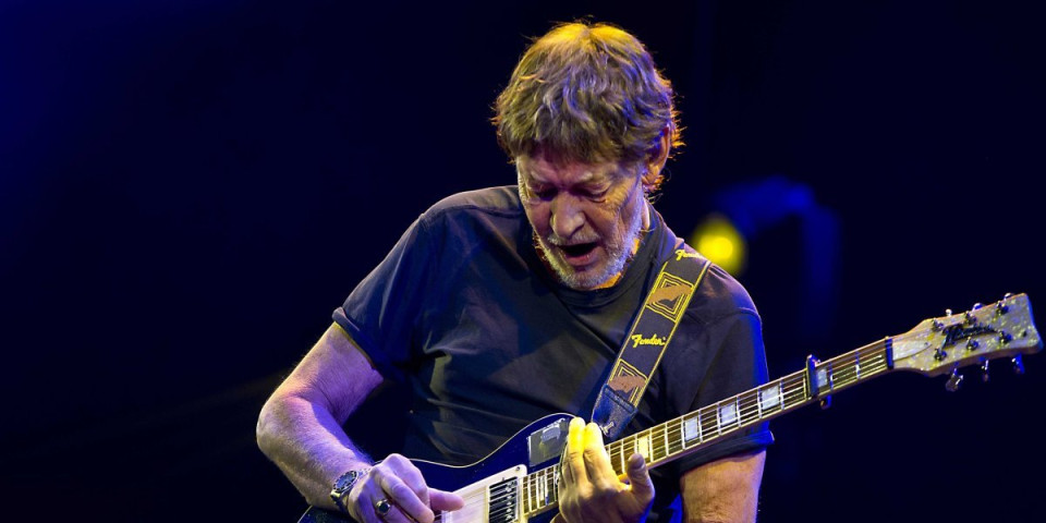 Za 10 godina imao devet operacija: Kris Rija se godinama borio sa zdravstvenim problemima