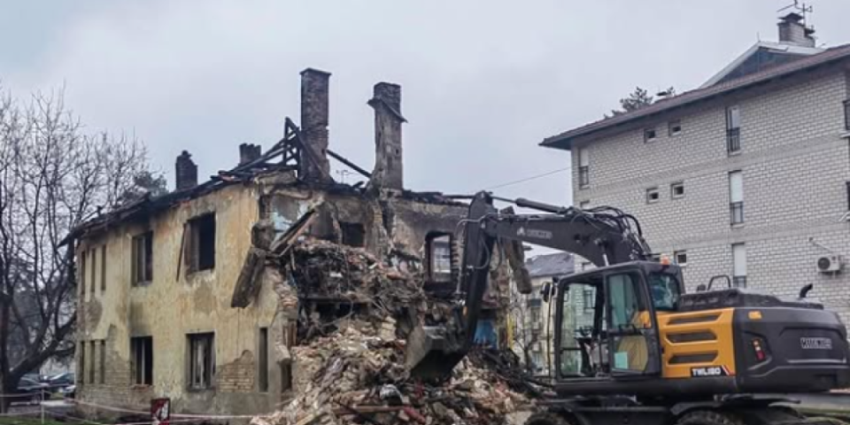 Istekao joj rok: Najstarija lepotica valjevske Kolonije odlazi u istoriju