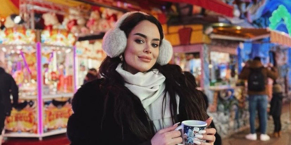 "To mi je bila lekcija": Tijana Em o Vuku Mobu i kolegama koje su joj zabile nož u leđa