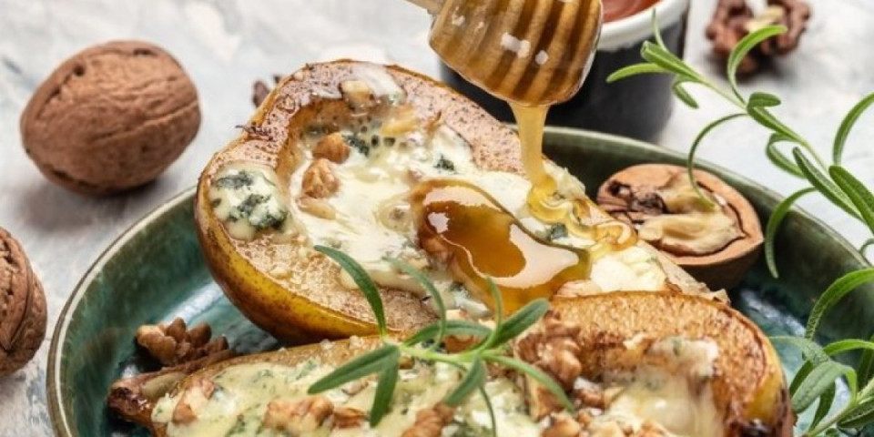 Zapečene kruške koje mirišu na detinjstvo: Najzdravija poslastica kada vam se prijede nešto slatko