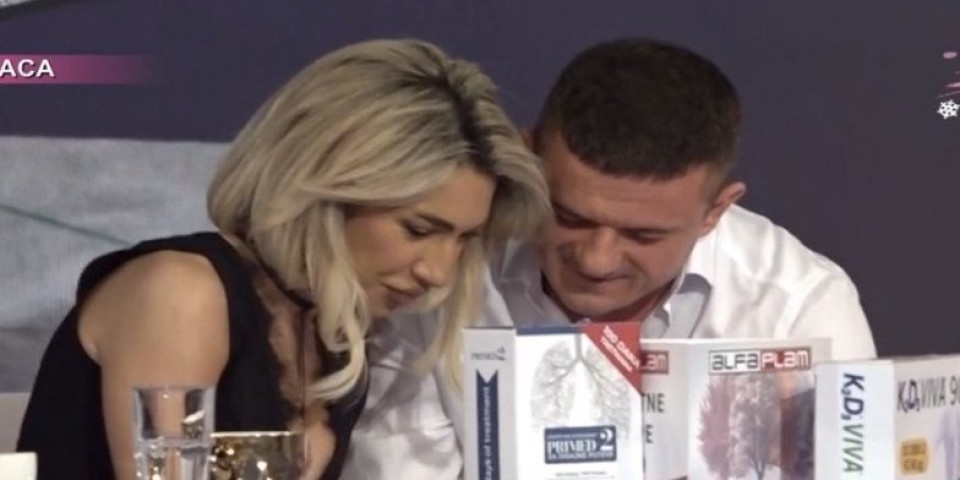 Pao sočni poljubac: Jovana Jeremić uhvaćena - Više ne krije vezu sa Tigrom (FOTO)