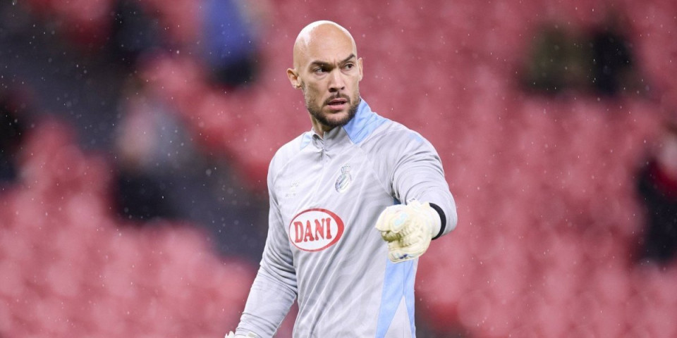 Zvezda zvala Marka Dmitrovića: Golman prvi put progovorio o crveno-belima