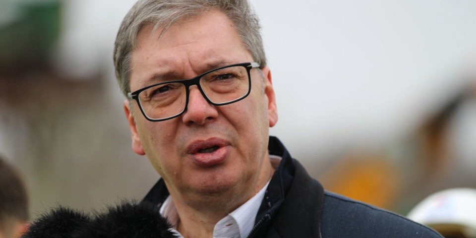 "Odluku donesite hladne glave i racionalno" - Aleksandar Vučić poručio: "Ovo će da opredeli sudbinu Srbije"