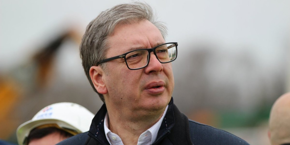 "Dođite, streljajte, obavite to!" Vučić patosirao Danicu Vučenić i Aleksandra Dikića (VIDEO)