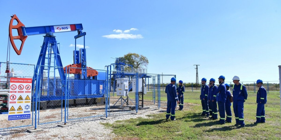 Mladi u svetu naftne industrije