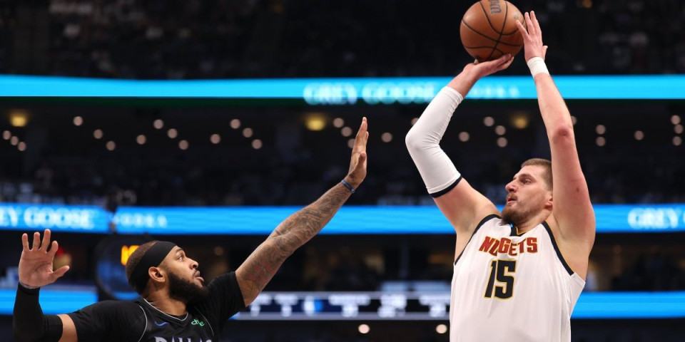 Istorijski potezi Nikole Jokića: Pogledajte magiju srpskog centra iz Kolorada (VIDEO)