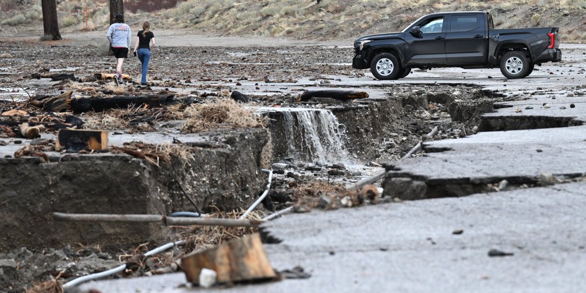 Poplave u Kaliforniji