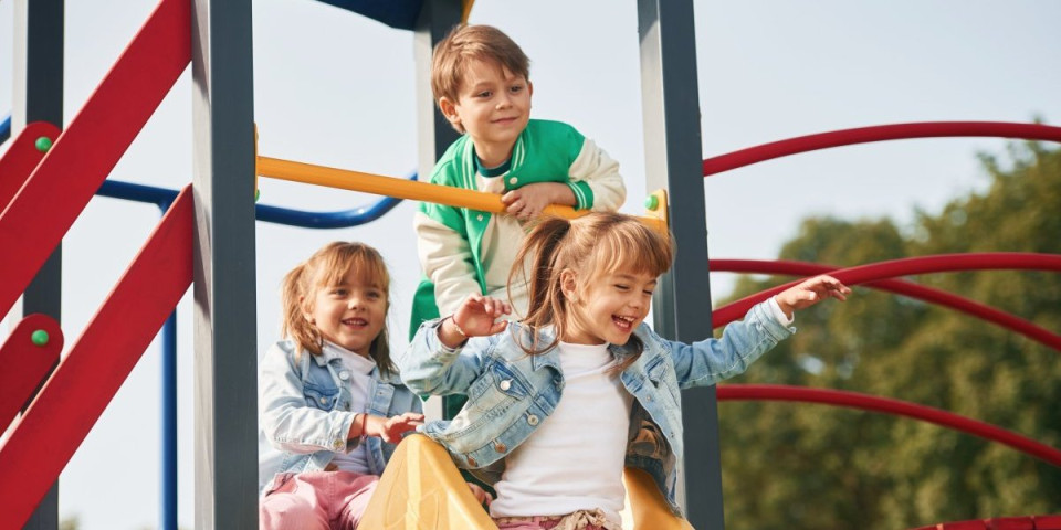 Dobre vesti! Uskoro Uredba kojom se menja cenzus za dečiji dodatak