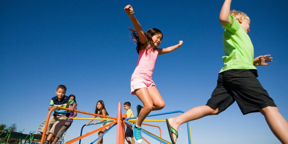 Od danas i zvanično: Uvećan cenzus za dečji dodatak - Ovo su cifre