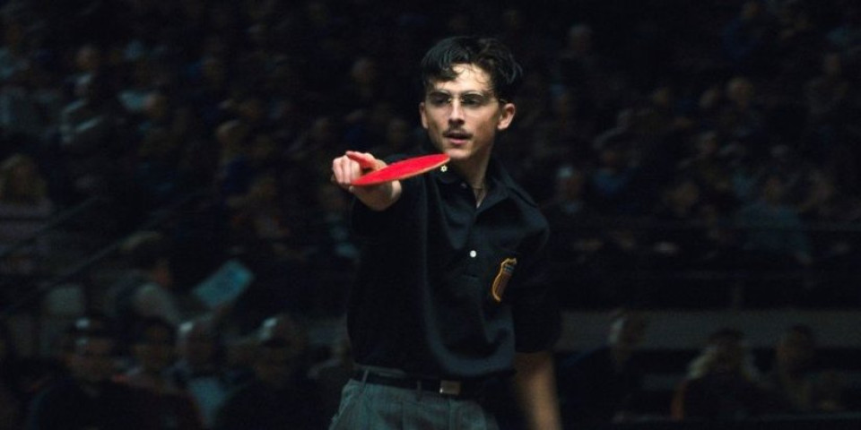 Udarao ga reketom po goloj zadnjici dok nije pukao: "Očne jabučice su mu iskočile iz glave"