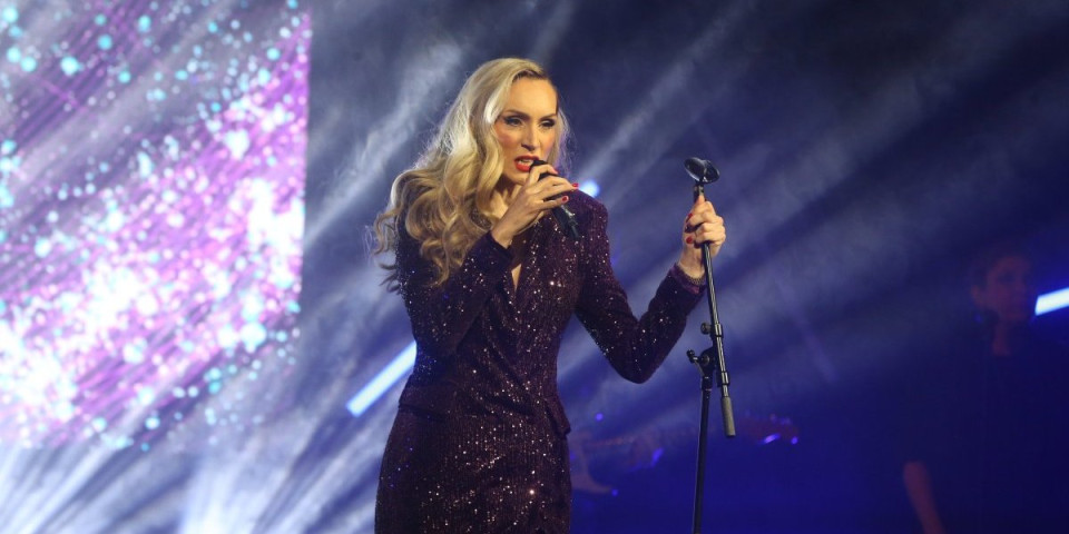 "Imam muža i ljubavnika, neophodni su mi jedan i drugi": Glumica Jelena Gavrilović otkrila svoje ljubavi