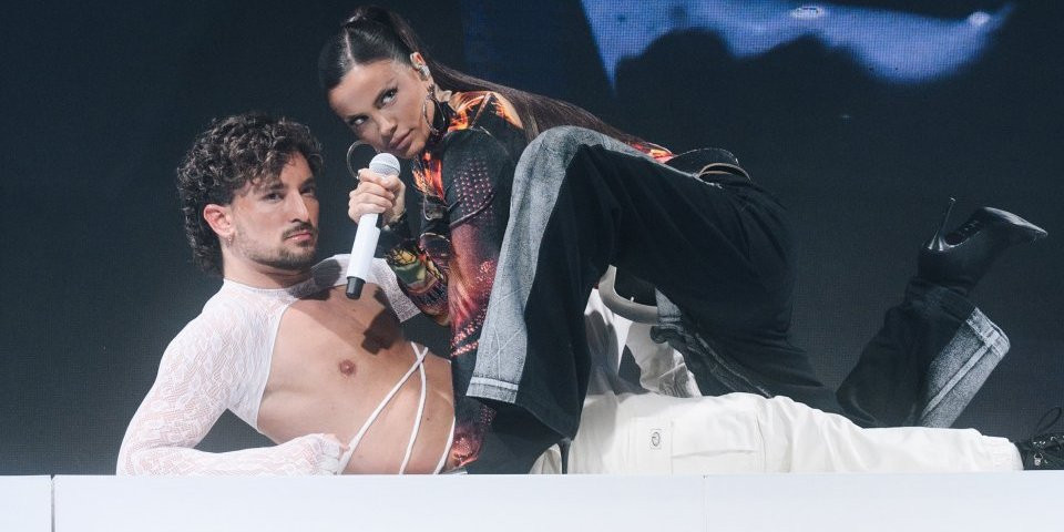 Lisice, lanci i vreli ples sa ženom - O koncertu Milice Pavlović u Nišu bruje mreže