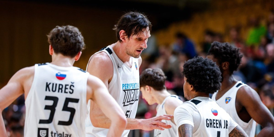 Probudila se zver u Bobanu Marjanoviću: Podsetio šta sve može - pogodio i trojku (VIDEO)