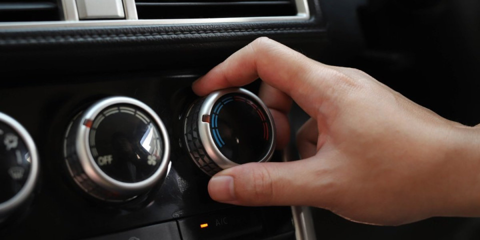 Evo na koliko treba držati temperaturu u automobilu tokom zime: Ovo morate da znate