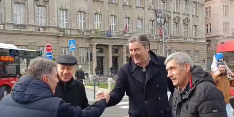 Dali podršku blokaderima: Đokić, Bodiroga i Dugalić snimljeni u centru Beograda