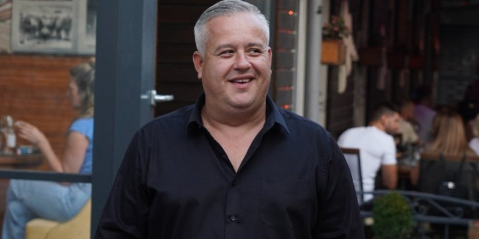 Nemanja Nikolić raznežio sve prizorom! Nećete verovati o kome se radi - Iz istog tanjira jedu