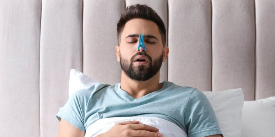 Zapušen vam je nos, a niste prehlađeni? Evo zbog čega se to dešava baš noću