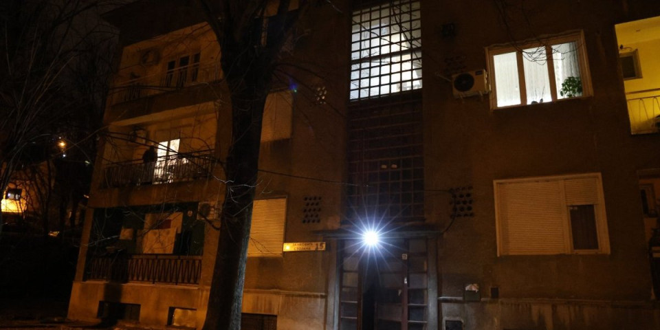 Policija odvela i partnerku krvnika! Informer u Rakovici gde je uhapšen napadač koji je izbo baku (FOTO/VIDEO)