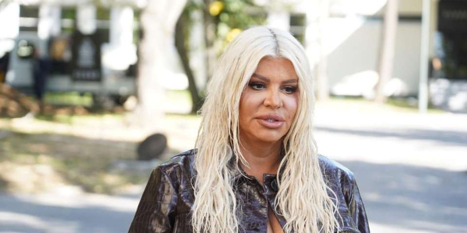 Dara Bubamara otkazala nastup za doček Srpske nove godine - Pevačici ugroženo zdravlje