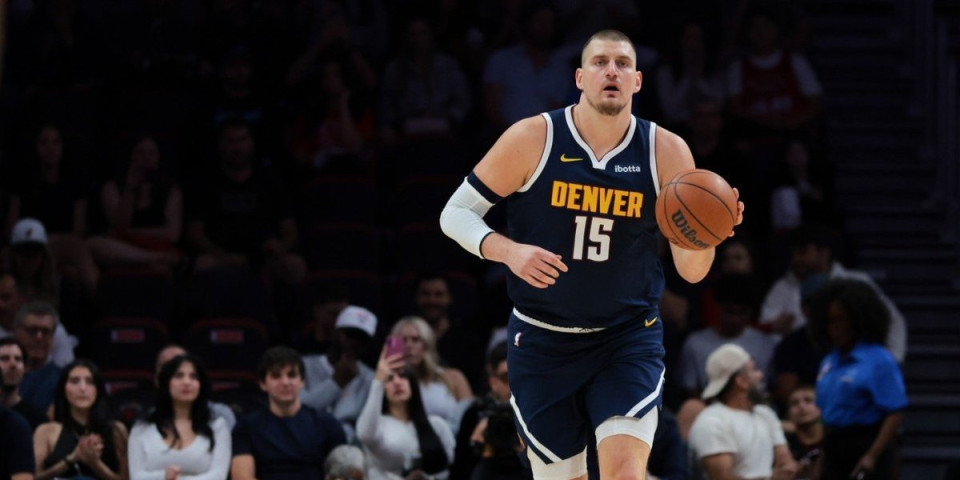 Zemljotres u Koloradu - Navijači besni zbog ovog snimka igrača koji je povredio Jokića