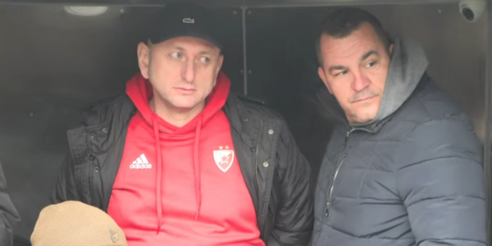 Knežević nakon hapšenja poručio: Ostajem s narodom do kraja (VIDEO)