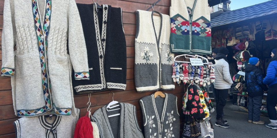 Ova roba ima da plane začas: Žene traže pomoć