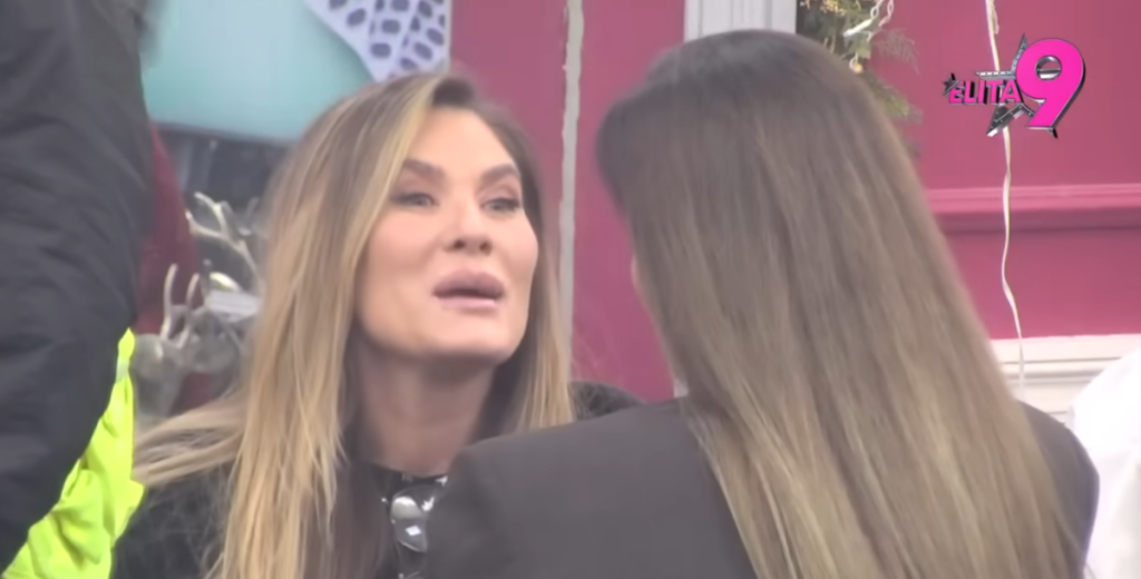 Proslu joj kafu u facu - Žestok okršaj Milene Kačavende i Ane Ćurčić (VIDEO)