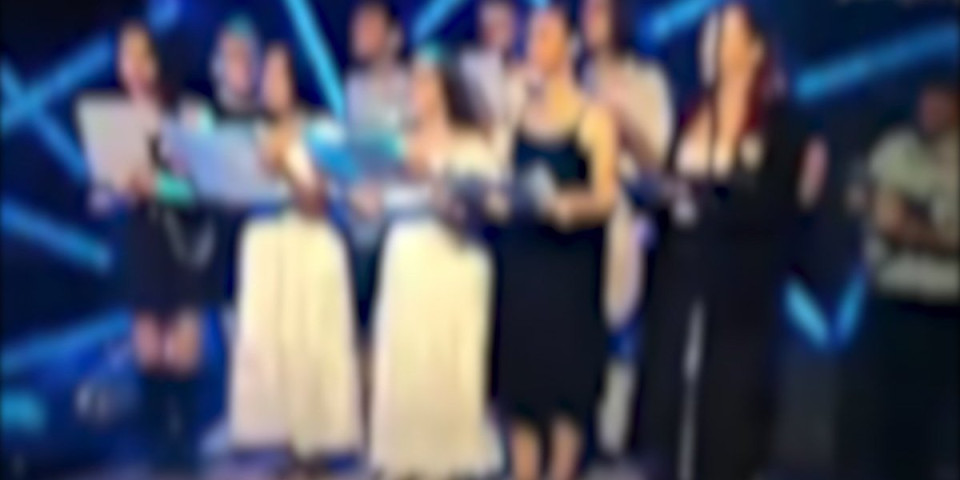 "Zvanično su skrenuli s uma": Novogodišnji program na tajkunskoj televiziji zgrozio je ljude - šta je ovo?