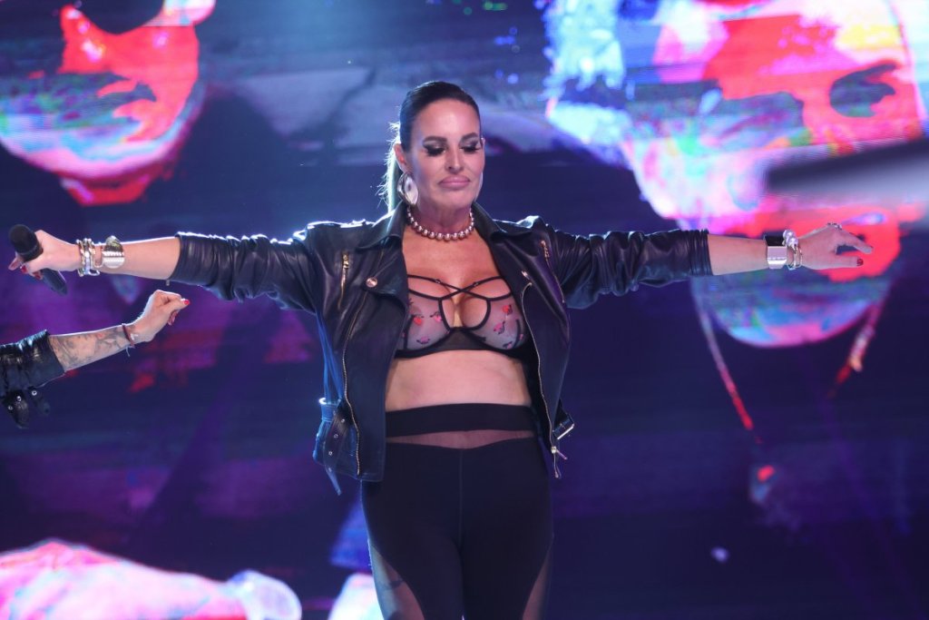 Raskrinkan! Anđelo pisao gospođi koja ima unučiće - Kačavenda sve ispričala: "I mene je zvao u tri ujutru"