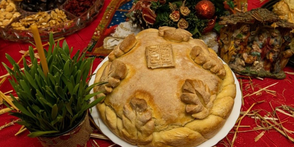 Ovi ukrasi na Božićnoj česnici donose sreću i blagostanje: Svaka kuća mora da ih spremi - bez njih nema prosperiteta