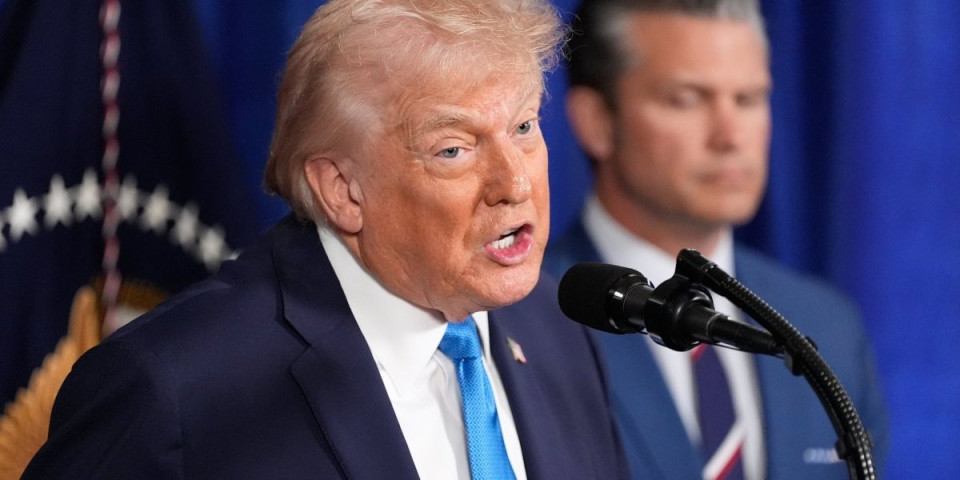 Šta se ovo desilo? Tramp promenio mišljenje - Sve što je rekao pada u vodu: Od teških pretnji do ovoga u milisekundi