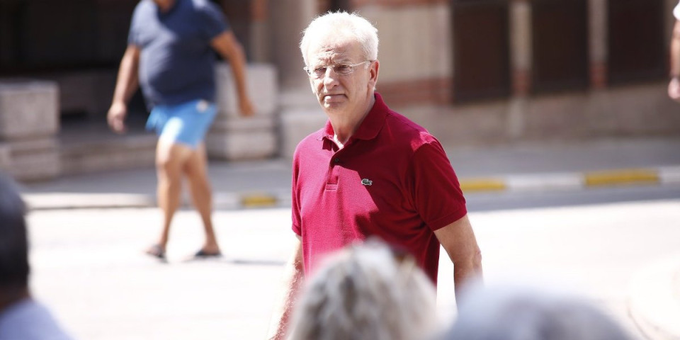 Brstini ugrađen stent nakon infarkta: Novi detalji stanja poznatog glumca