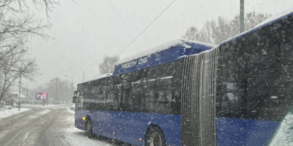 Oglasili se iz GSP-a sa najnovijim informacijama: U ovim delovima grada su zastoji
