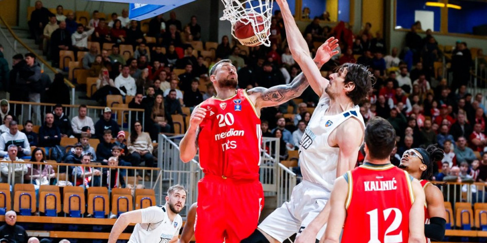 Zvezda se prošetala kroz Ljubljanu: Povratak Dobrića u stilu, Bobi nije mogao sam