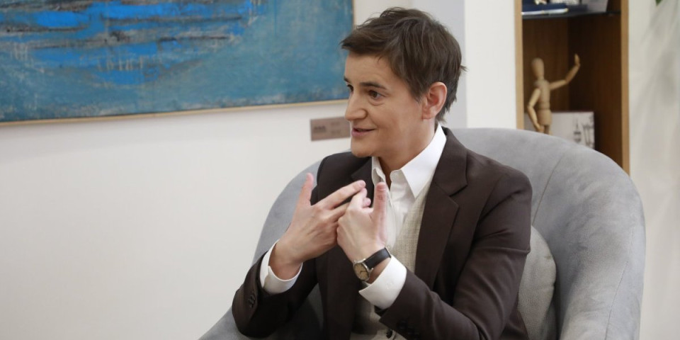 (VIDEO) Moćna poruka Ane Brnabić: Što blokaderi više pljuju Srbiju, to će naša ljubav prema zemlji biti jača