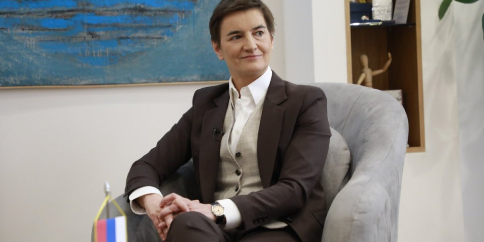 "Njoj je najteže kada me napadaju": Ekskluzivno za Informer, nikad otvoreniji intervju Ane Brnabić - o blokaderima, Srbiji, sinu... (VIDEO)