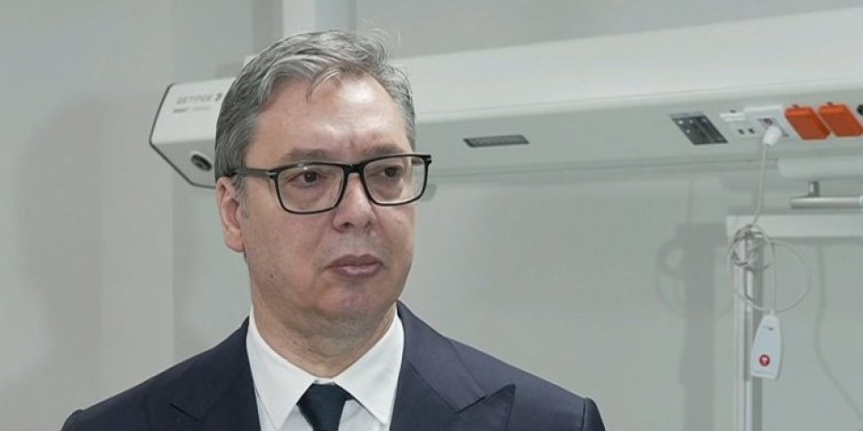 "Otvorena je Pandorina kutija": Vučić se obratio iz Trebinja, spomenuo blokadere i sneg (VIDEO)