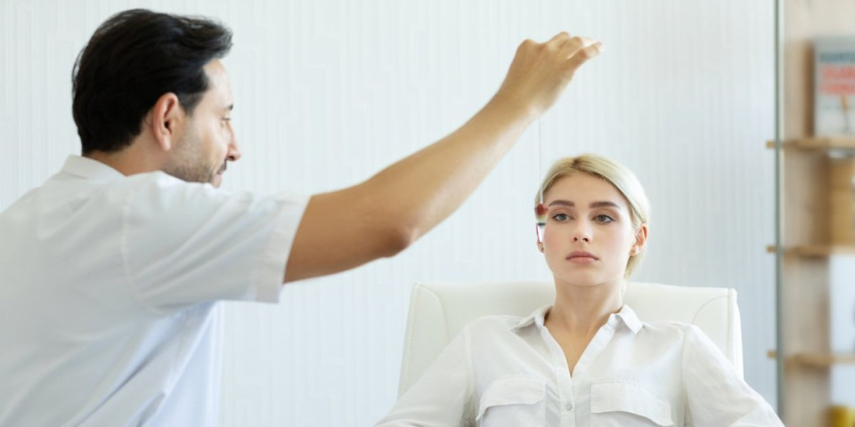 Drogirao i seksualno zlostavljao pacijentkinje: Monstrum priznao užasne zločine, sud doneo hitnu odluku - detalji istrage šokrali javnost