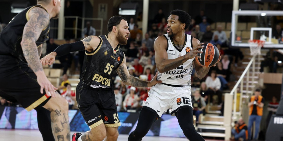 Partizan čvrsto drži dno tabele - Poraz u Monaku i očajna partija crno-belih