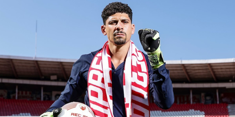 Zvezdaši se kunu u Mateusa! Brani nemoguće, dolazi dva sata ranije na trening: Ovo je njegova priča